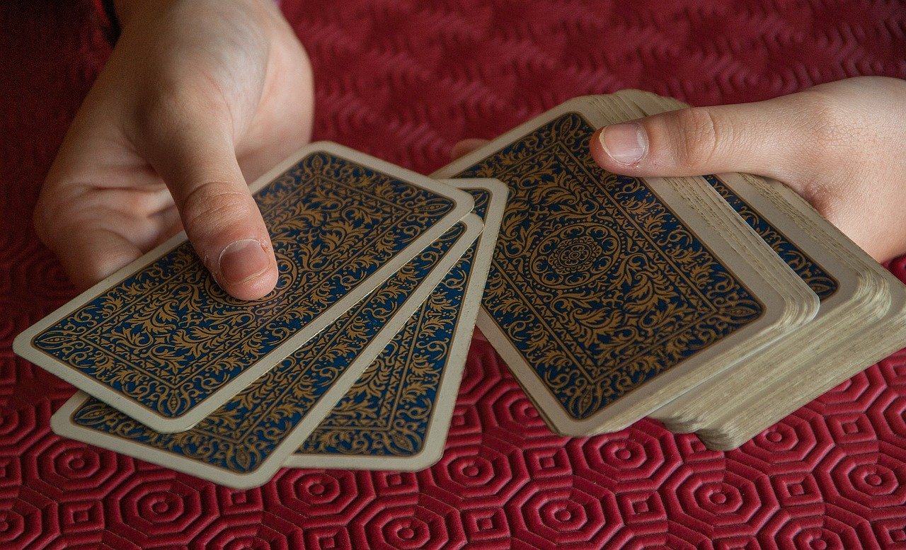 playing-cards-2205554_1280